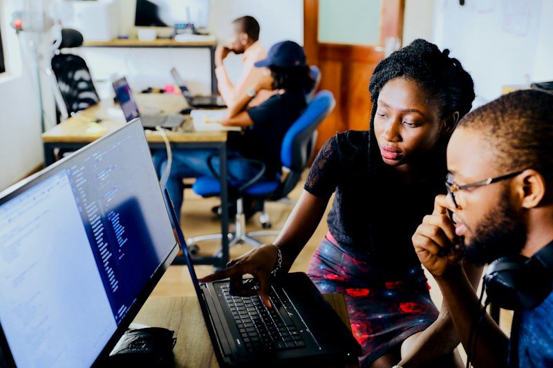 IT Support & Technical Helpdesk services specialist on Vyasu
